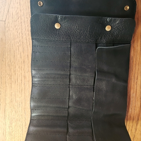 Interchangeable Knitting Needle Case - Picture 2 of 3